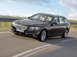BMW 530d xDrive Touring Modern Line 2013 года  (WW)